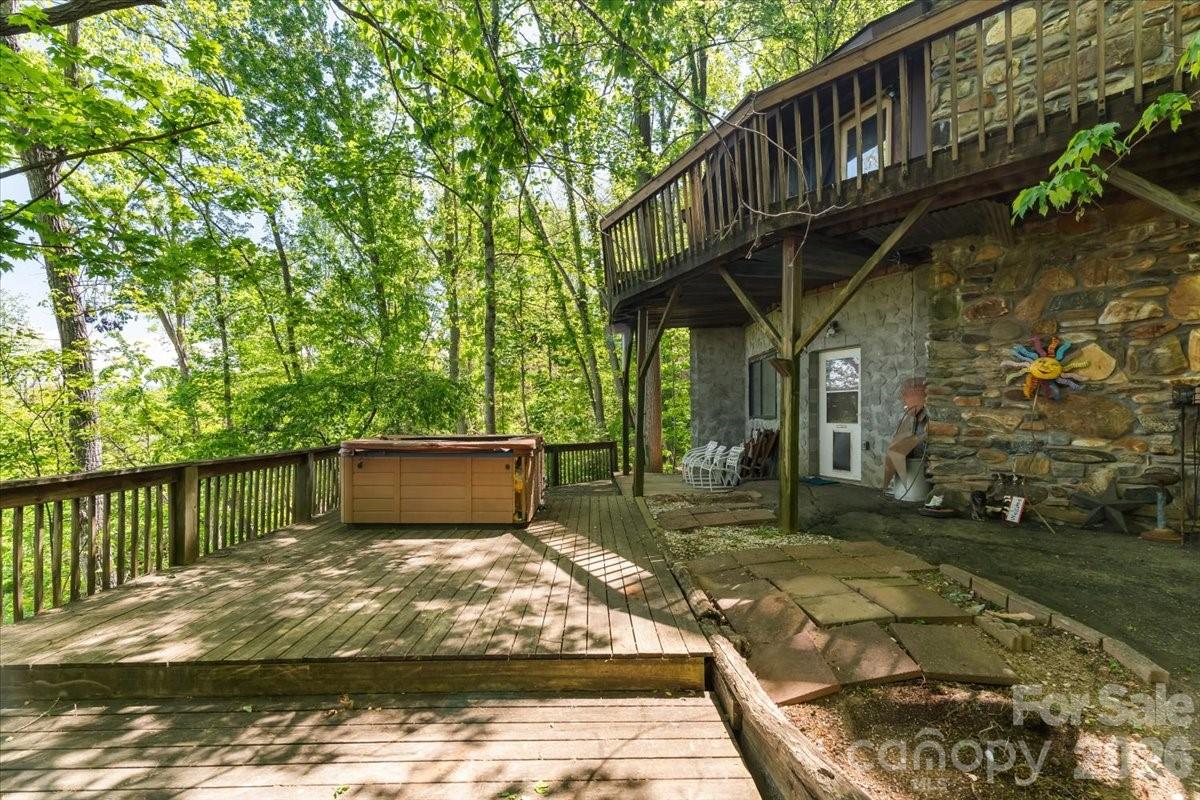 110 Leisure Mountain Road Asheville NC 28804