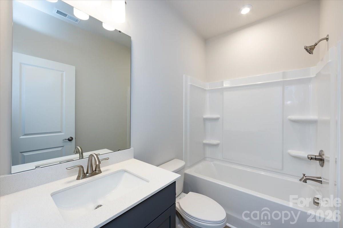 6017 Longar Lane Charlotte NC 28269