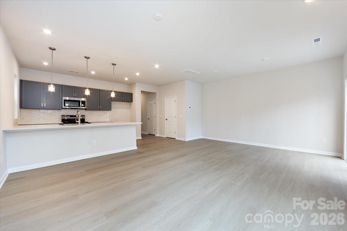6017 Longar Lane Charlotte NC 28269