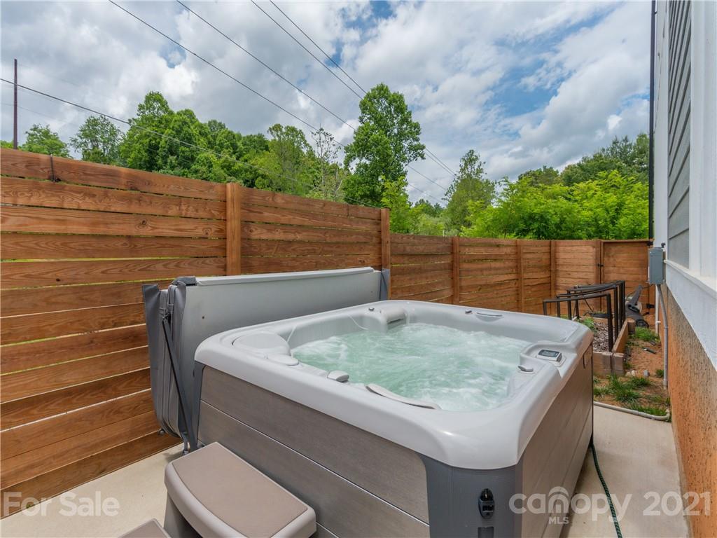 604 Salem Heights Lane Swannanoa NC 28778