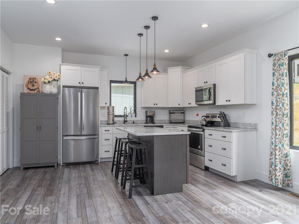 604 Salem Heights Lane Swannanoa NC 28778