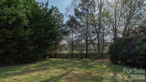 6934 Evanton Loch Road Charlotte NC 28278