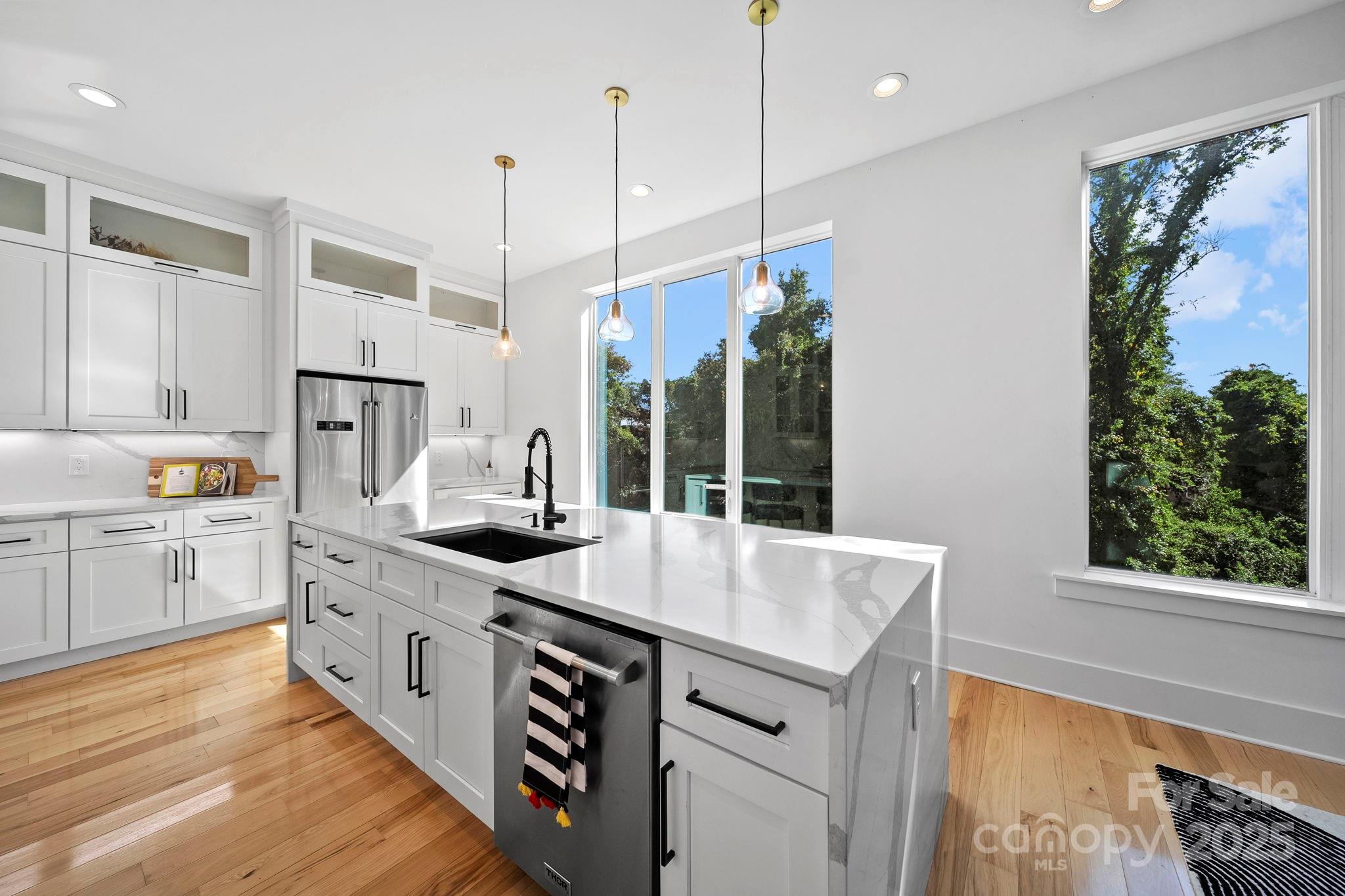 413 Coxe Avenue Charlotte NC 28208