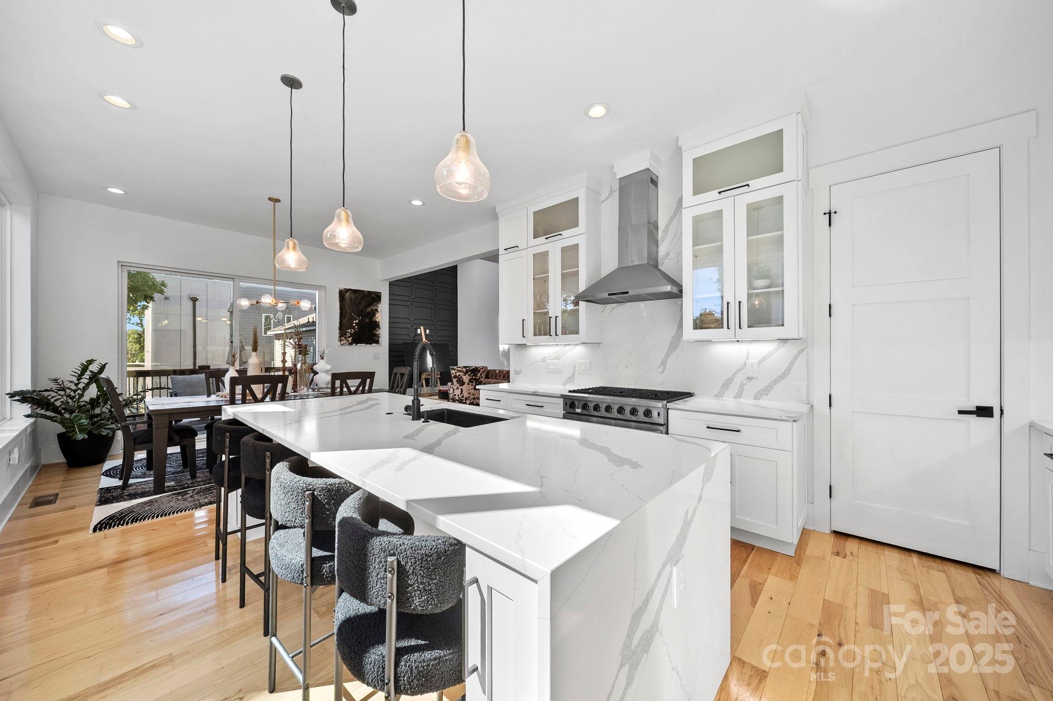413 Coxe Avenue Charlotte NC 28208