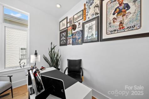 413 Coxe Avenue Charlotte NC 28208