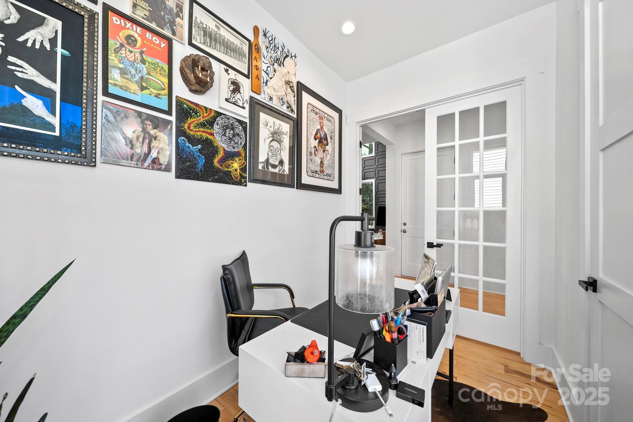 413 Coxe Avenue Charlotte NC 28208