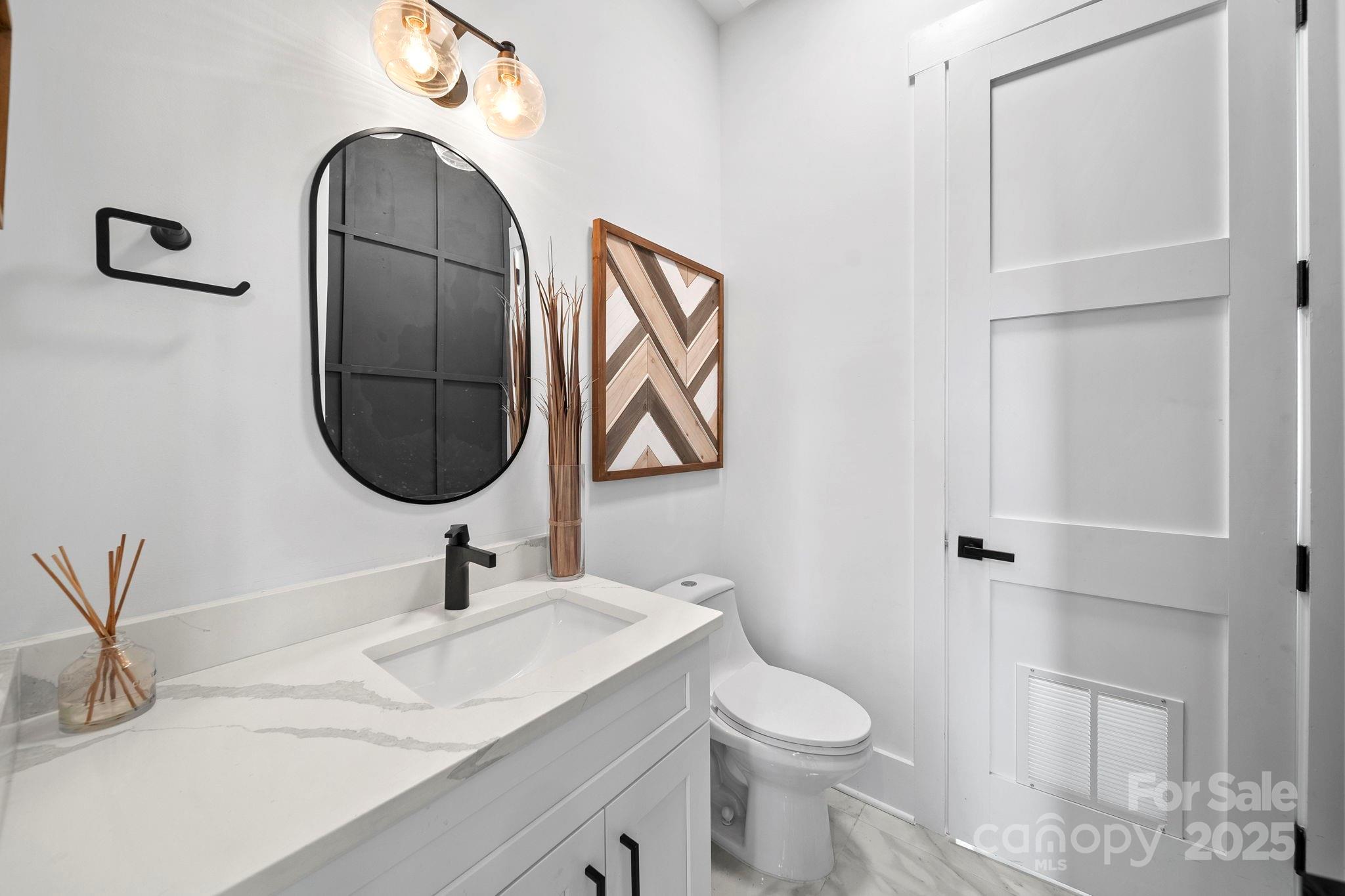413 Coxe Avenue Charlotte NC 28208