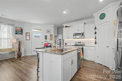 33 Cedar Hill Road Hendersonville NC 28792