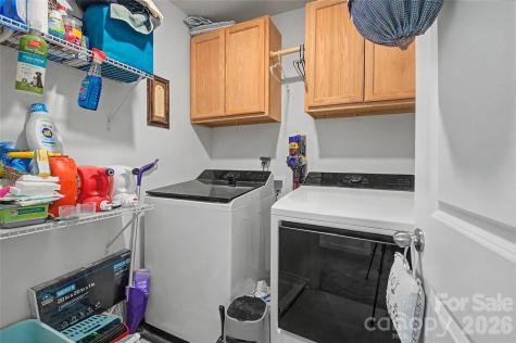 33 Cedar Hill Road Hendersonville NC 28792
