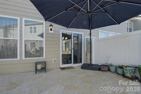 33 Cedar Hill Road Hendersonville NC 28792