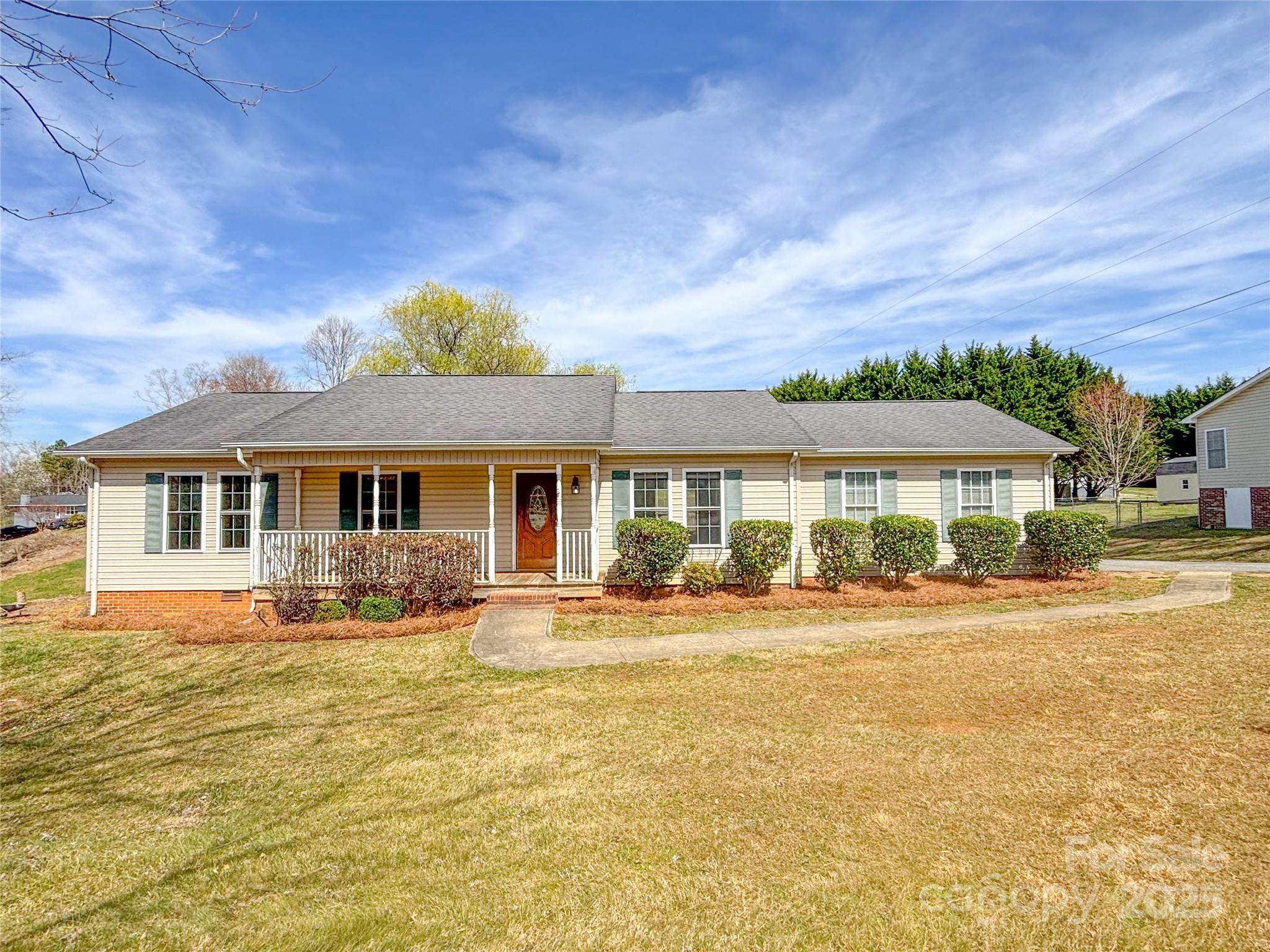 82 22nd Avenue NW Hickory NC 28601