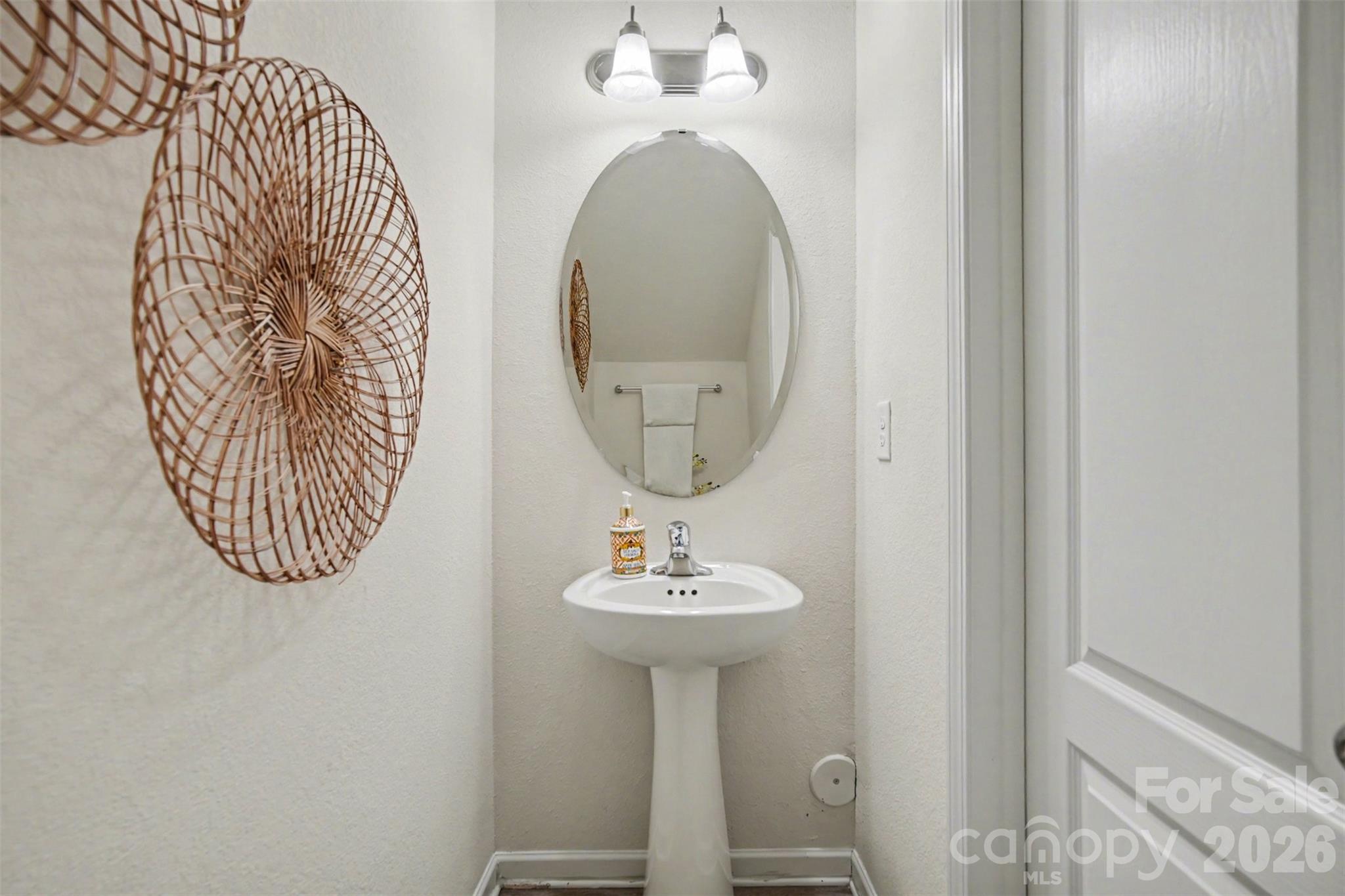 6004 Loy Court Charlotte NC 28214