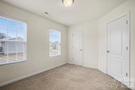 6004 Loy Court Charlotte NC 28214