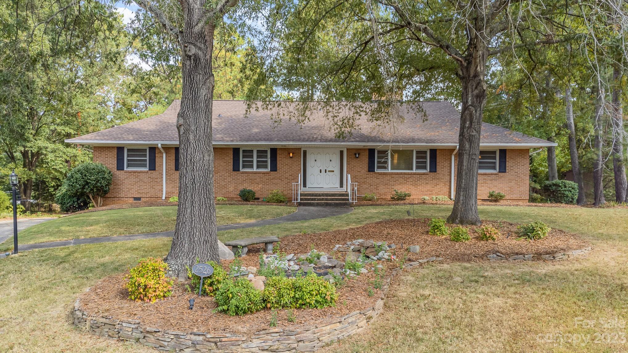 2526 Tower Court Charlotte NC 28209