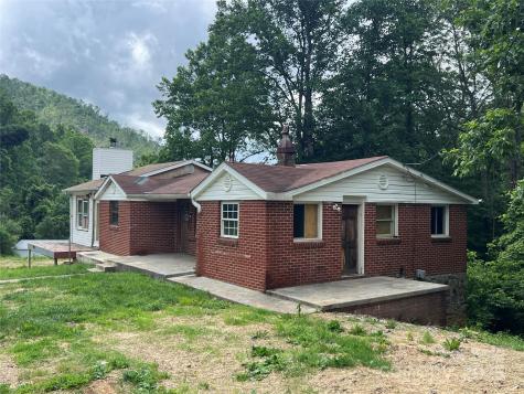 988 N Fork Road Barnardsville NC 28709