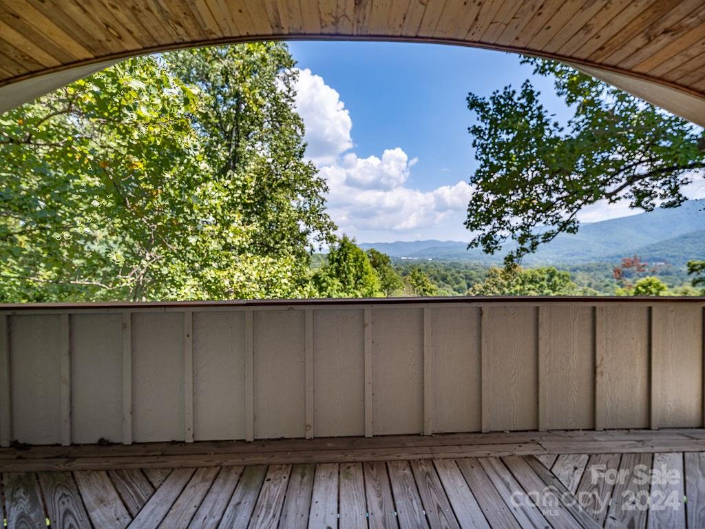 135 Strickland Terrace Swannanoa NC 28778