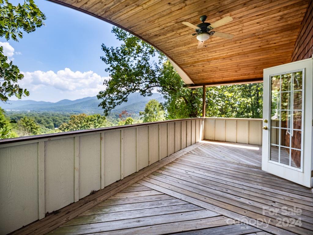 135 Strickland Terrace Swannanoa NC 28778