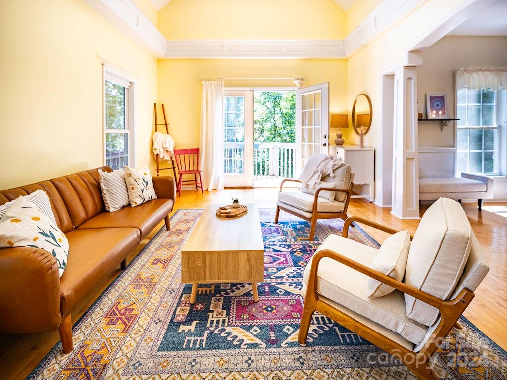 135 Strickland Terrace Swannanoa NC 28778