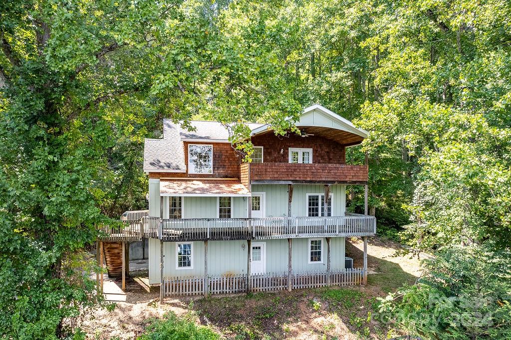 135 Strickland Terrace Swannanoa NC 28778