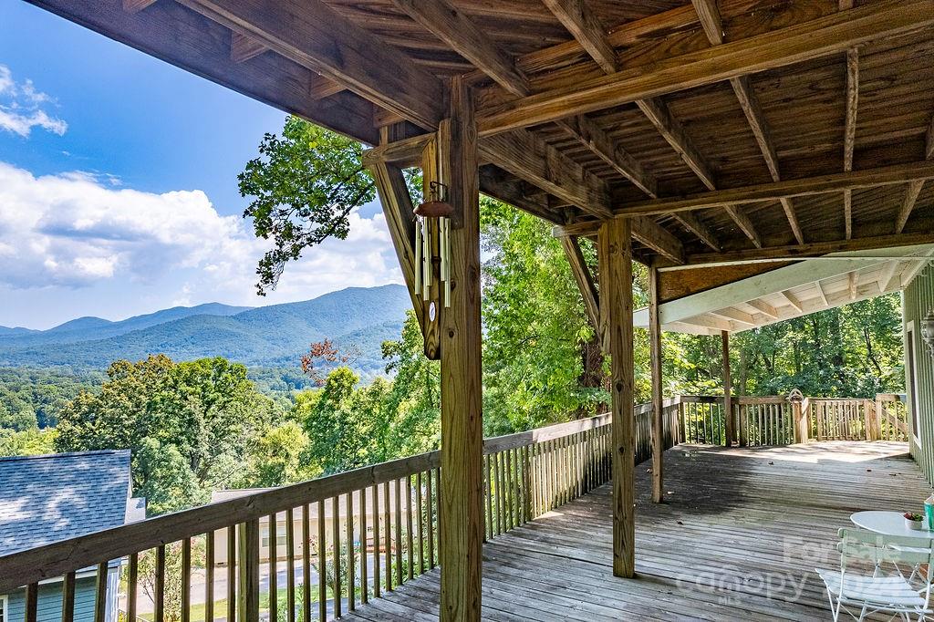 135 Strickland Terrace Swannanoa NC 28778