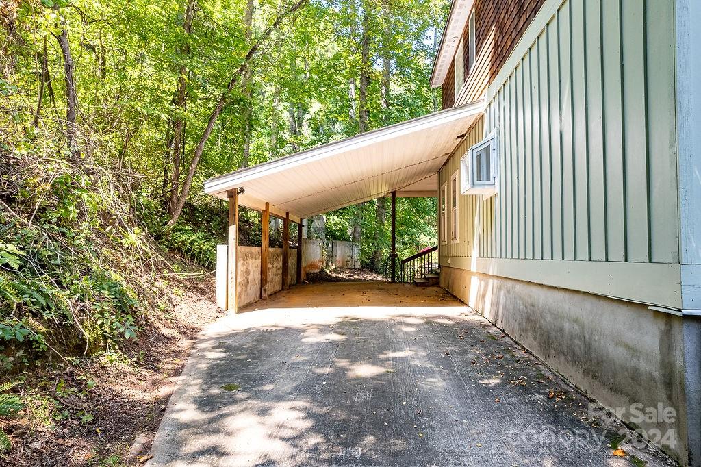 135 Strickland Terrace Swannanoa NC 28778