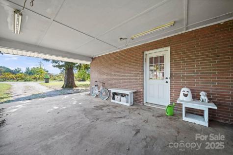 2189 Mary Street China Grove NC 28023