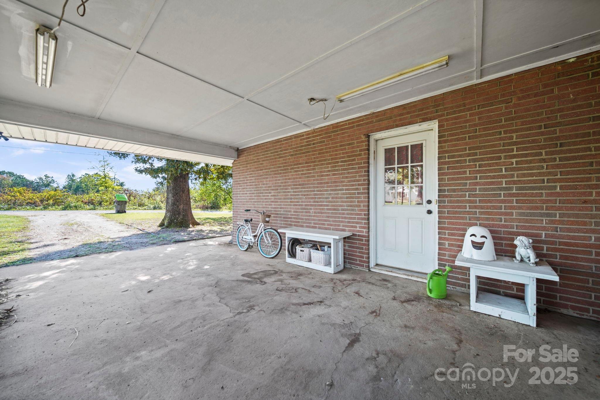 2189 Mary Street China Grove NC 28023