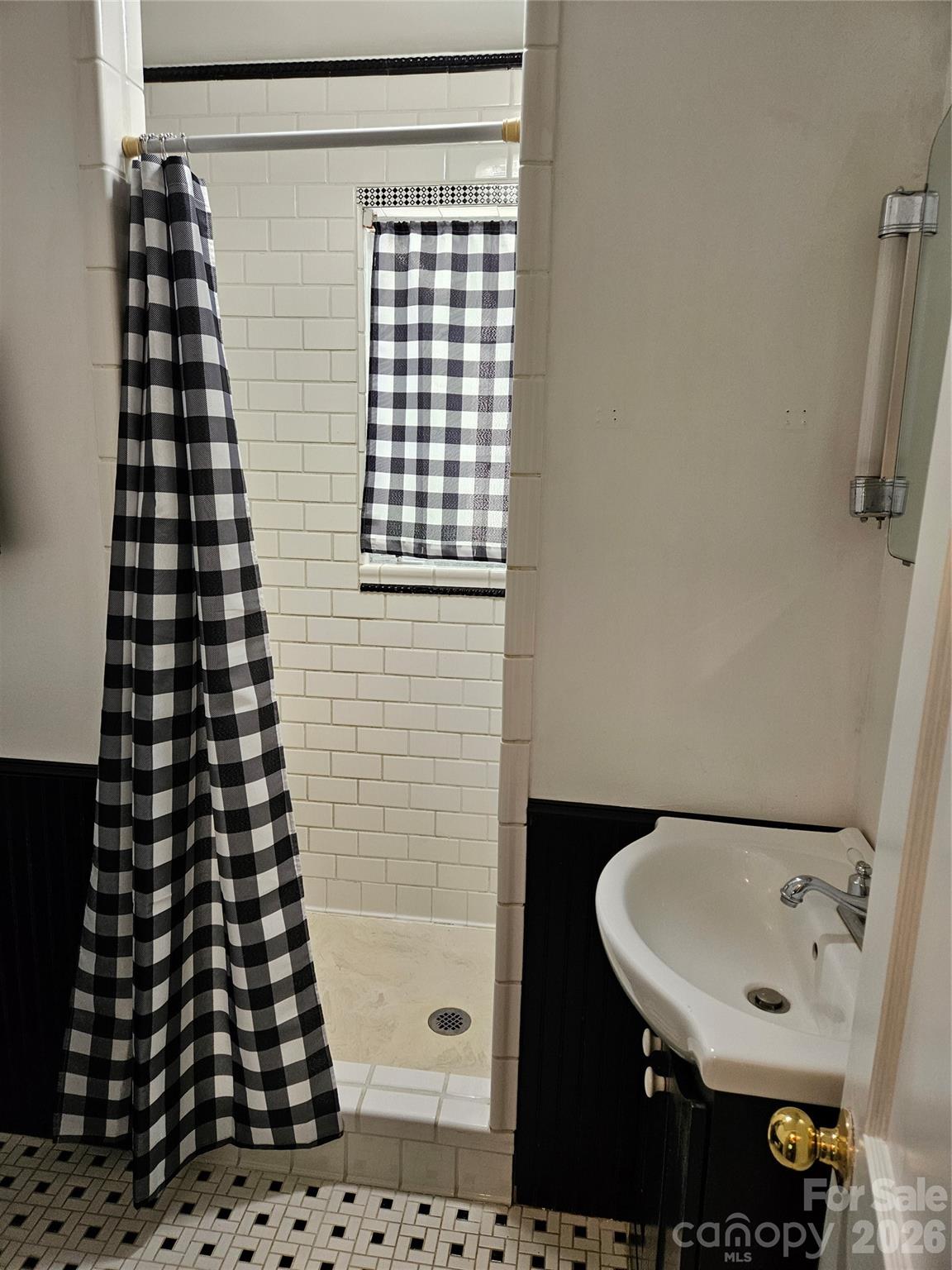 72 Mills Gap Road Asheville NC 28803