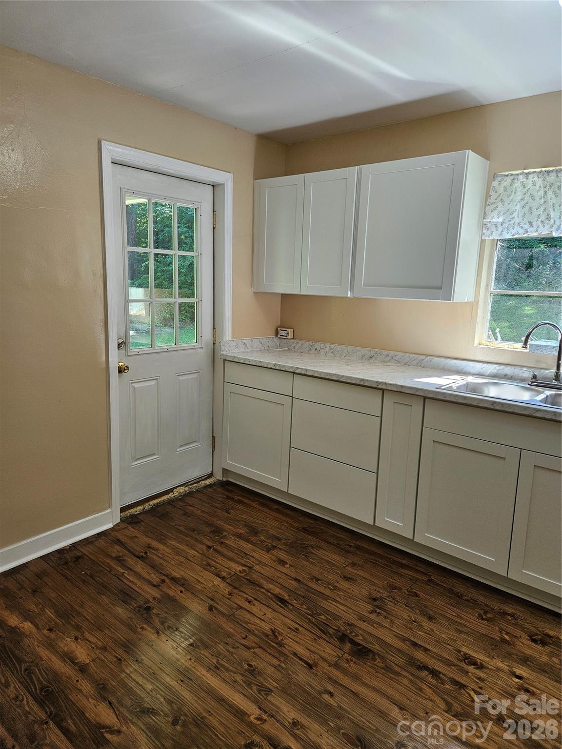 72 Mills Gap Road Asheville NC 28803