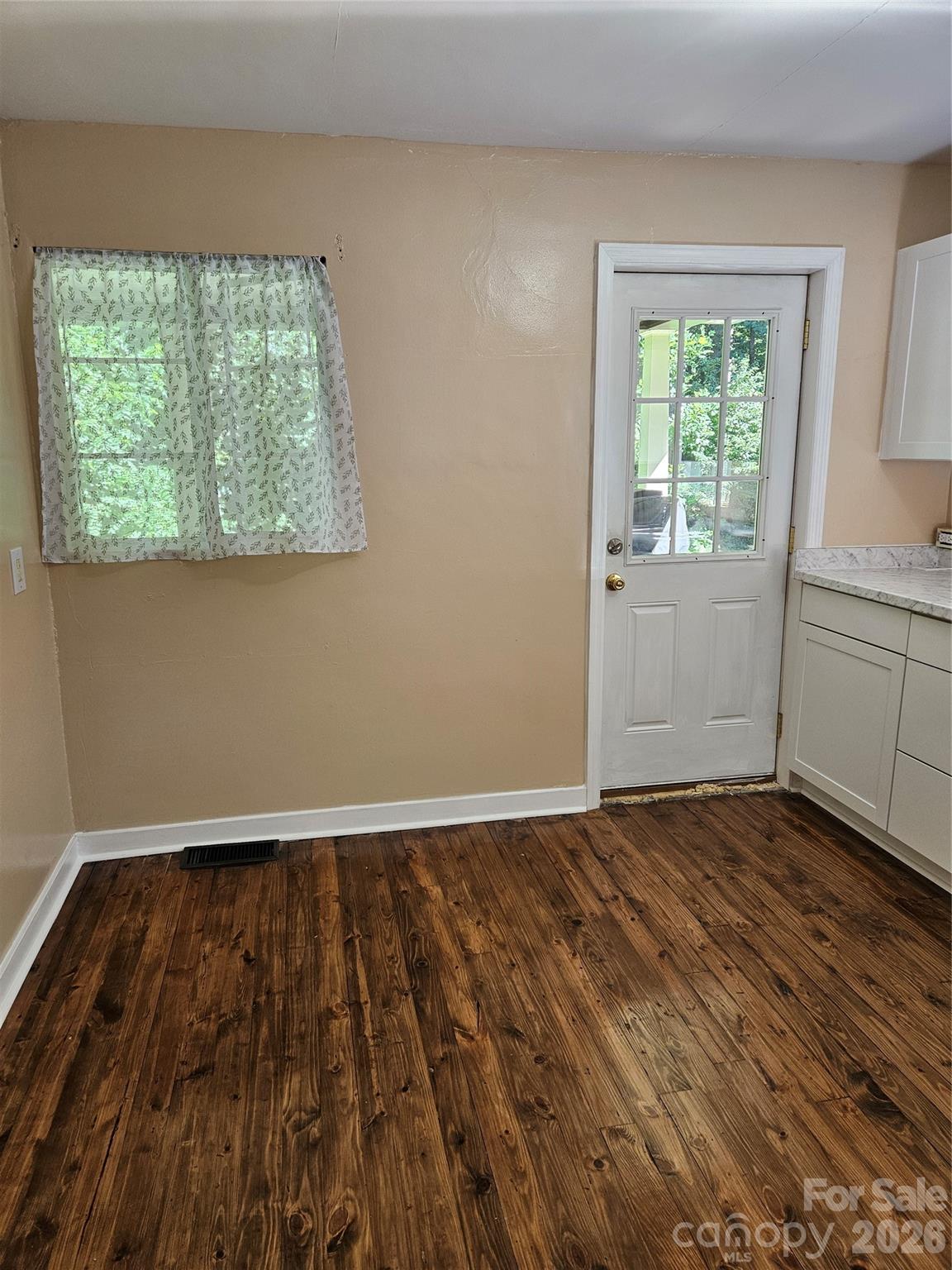 72 Mills Gap Road Asheville NC 28803