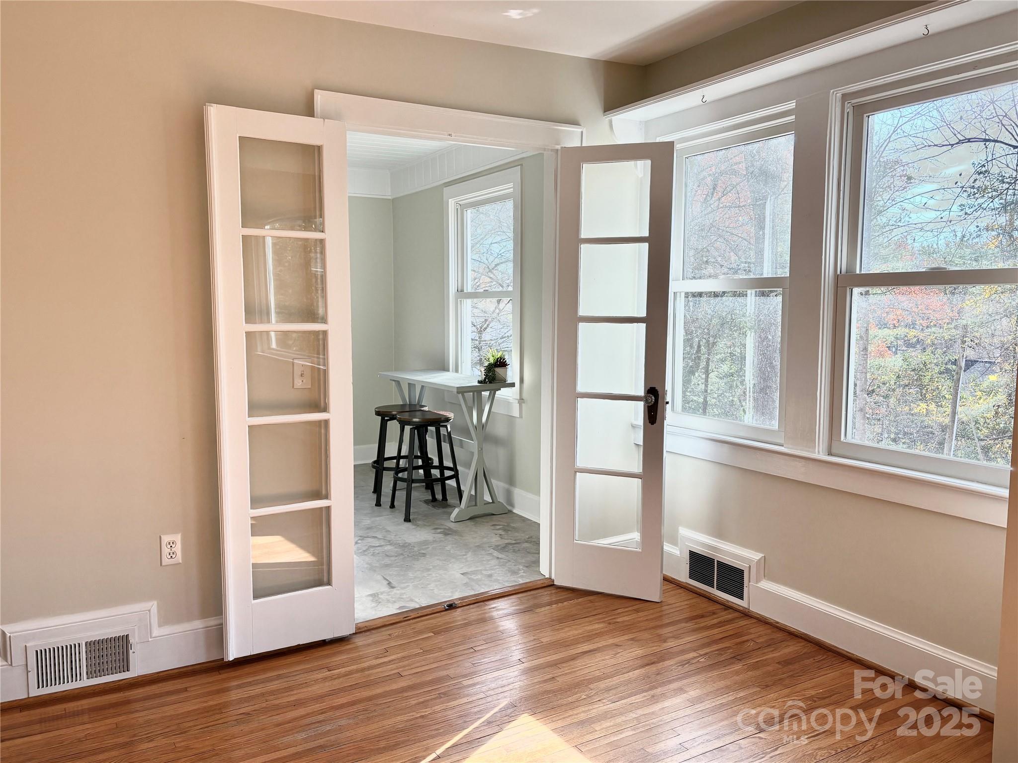114 Broadway Avenue Tryon NC 28782