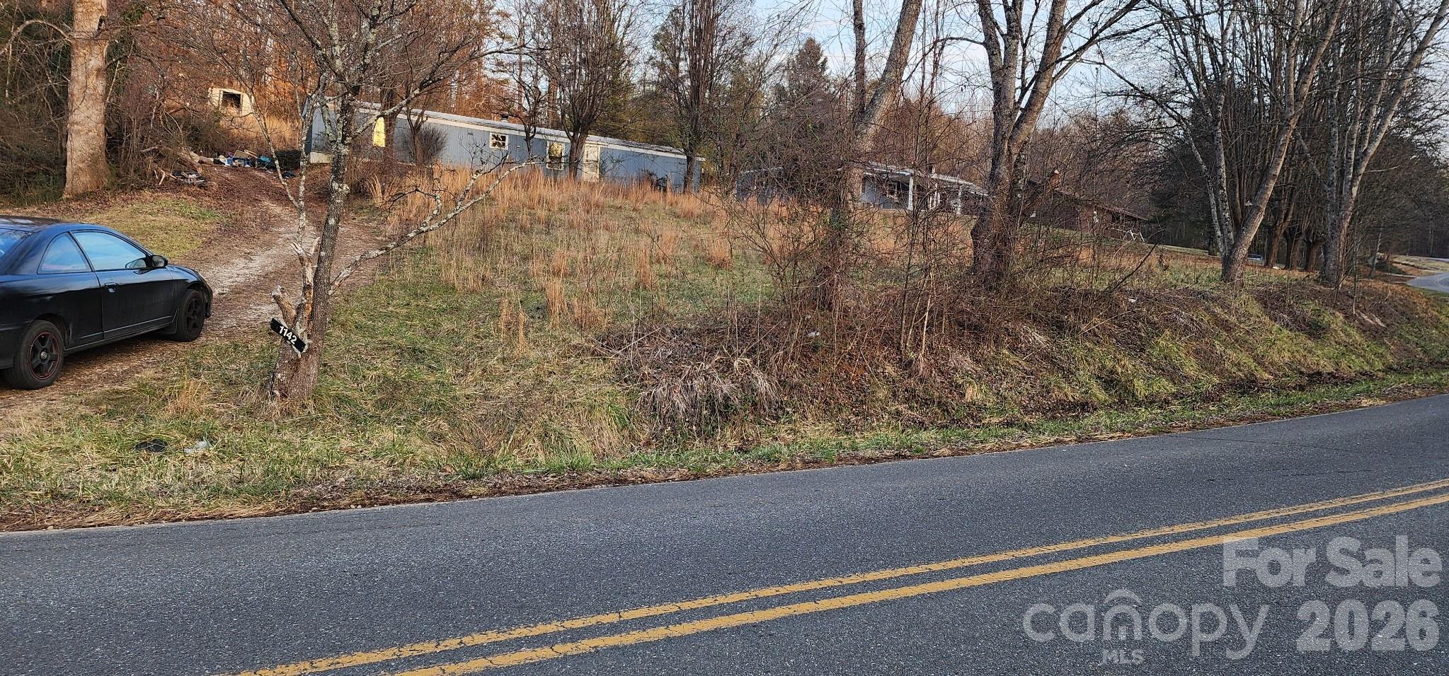 1142 Hidden View Loop Marion NC 28752