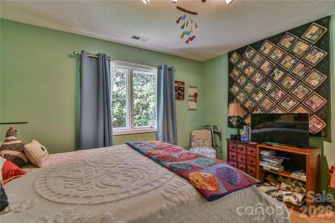 13 Silver Place Black Mountain NC 28711