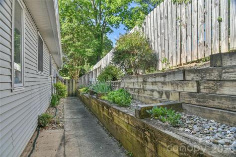 13 Silver Place Black Mountain NC 28711