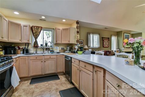 13 Silver Place Black Mountain NC 28711