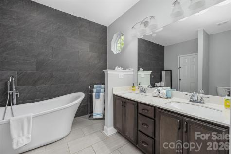 1325 Lytton Lane Catawba NC 28609