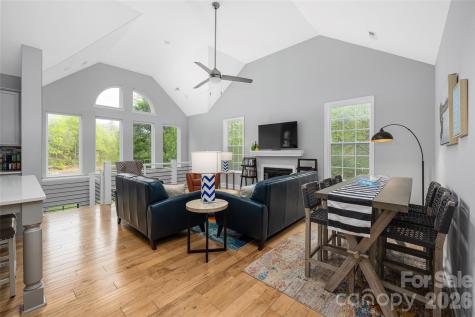 1325 Lytton Lane Catawba NC 28609