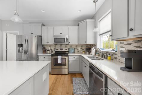 1325 Lytton Lane Catawba NC 28609