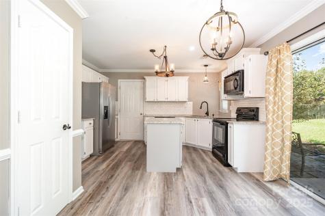 8127 Trotter Road Charlotte NC 28216