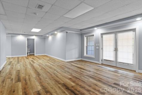 1148 Town N Country Drive Wilkesboro NC 28697