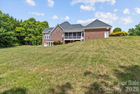 1148 Town N Country Drive Wilkesboro NC 28697
