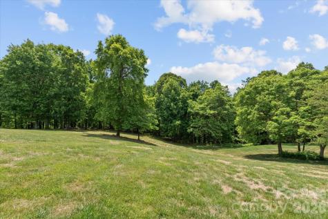 1148 Town N Country Drive Wilkesboro NC 28697