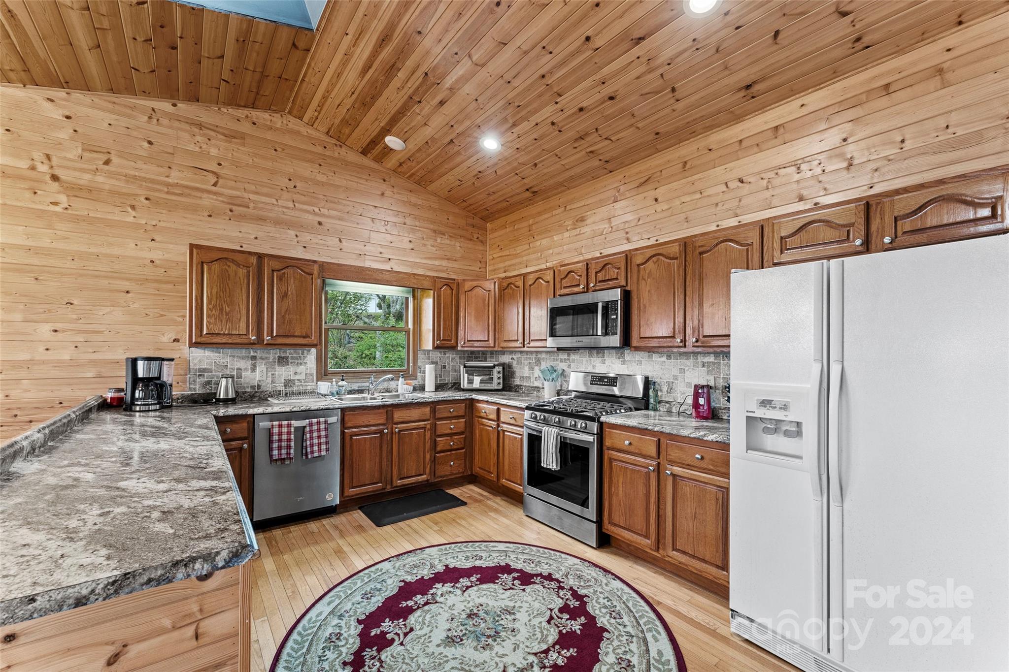 70 Moor Lane Brevard NC 28712