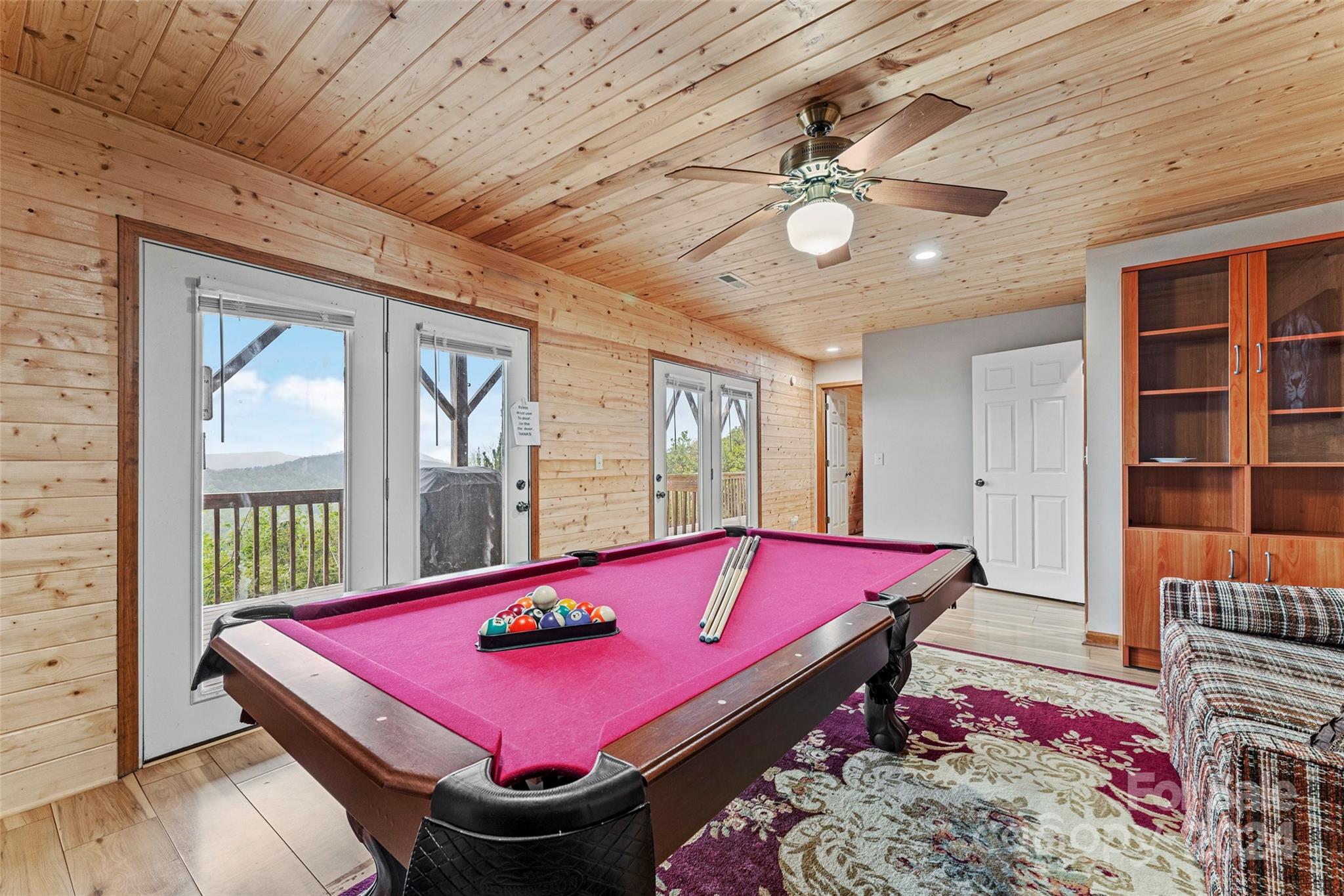 70 Moor Lane Brevard NC 28712