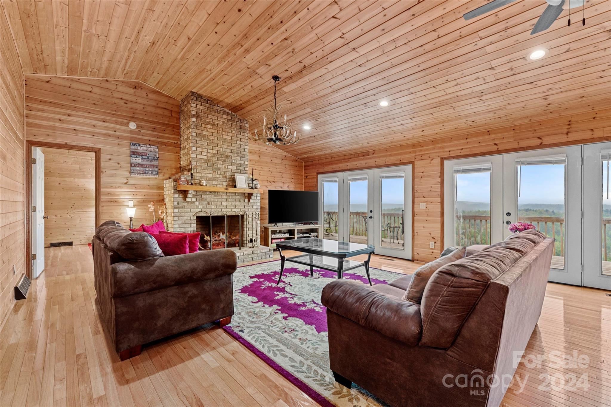 70 Moor Lane Brevard NC 28712