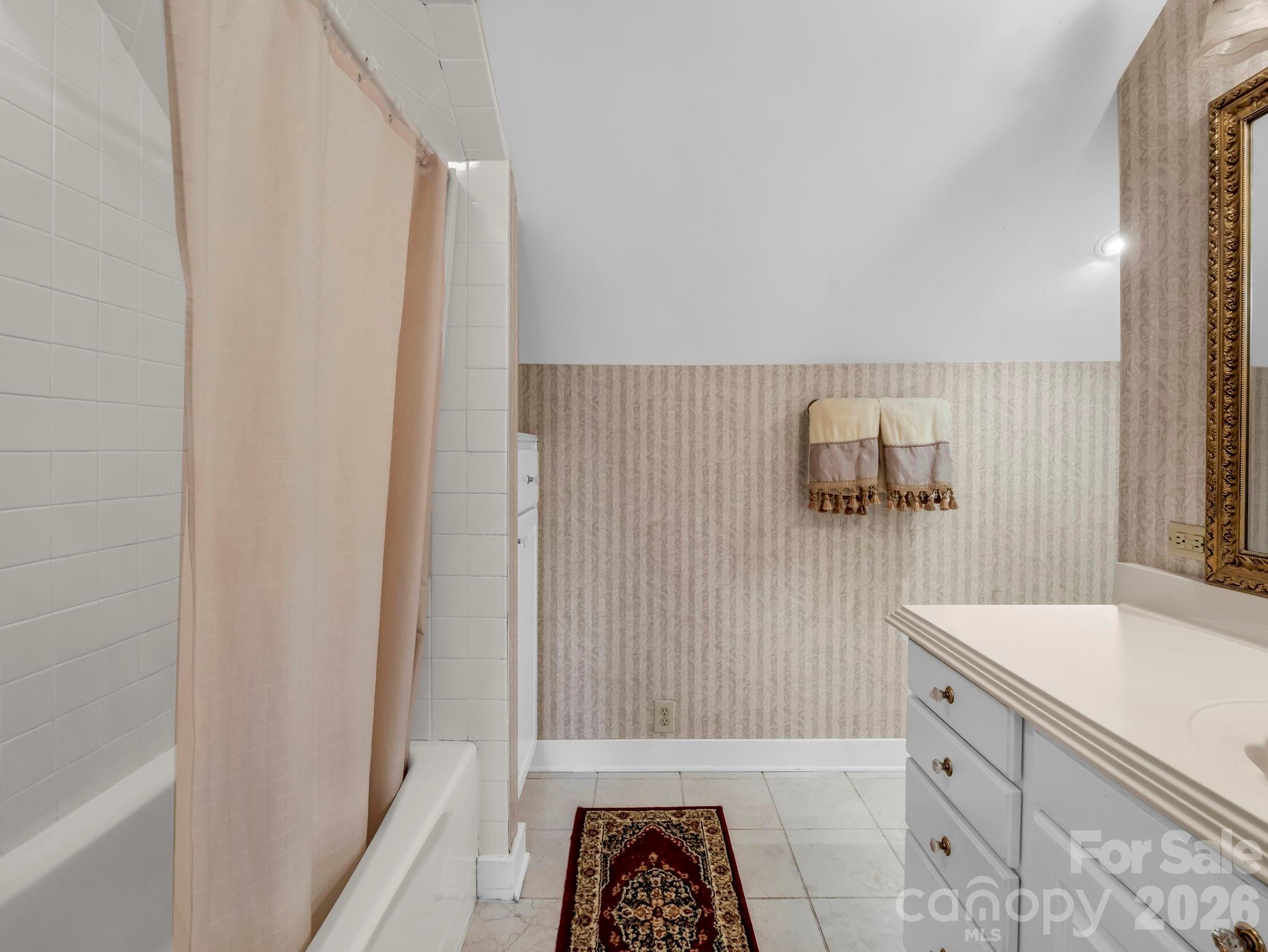 238 W Mountain Street Rutherfordton NC 28139