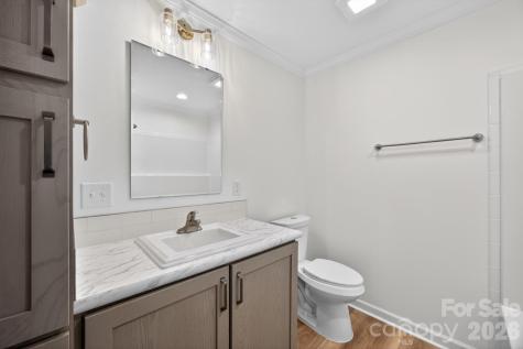 2979 Durant Drive Winston Salem NC 27107
