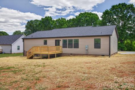 2979 Durant Drive Winston Salem NC 27107