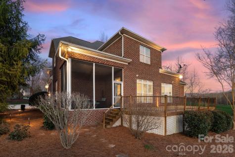 280 Brassie Lane Summerfield NC 27358