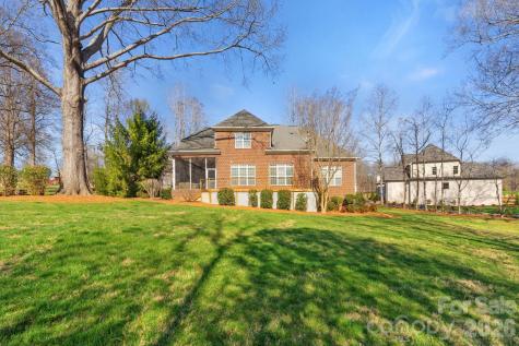 280 Brassie Lane Summerfield NC 27358